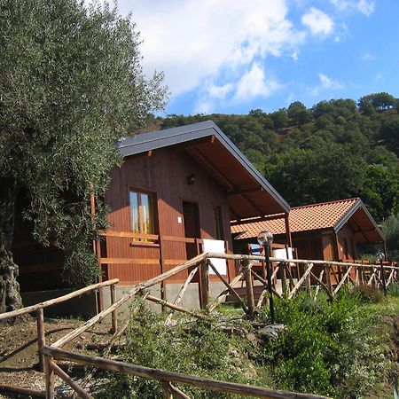 Agriturismo San Cataldo Motta Camastra Luaran gambar