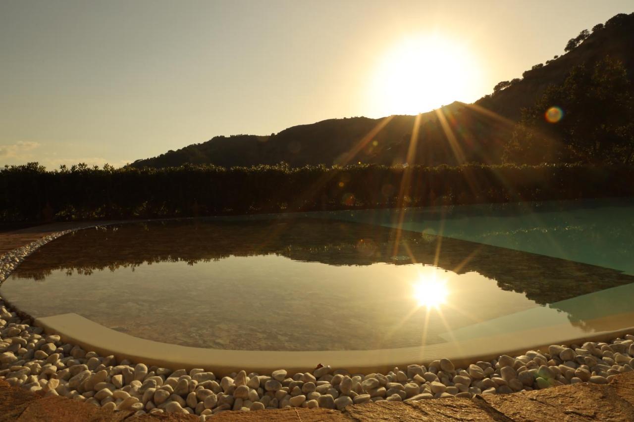 Agriturismo San Cataldo Motta Camastra Luaran gambar