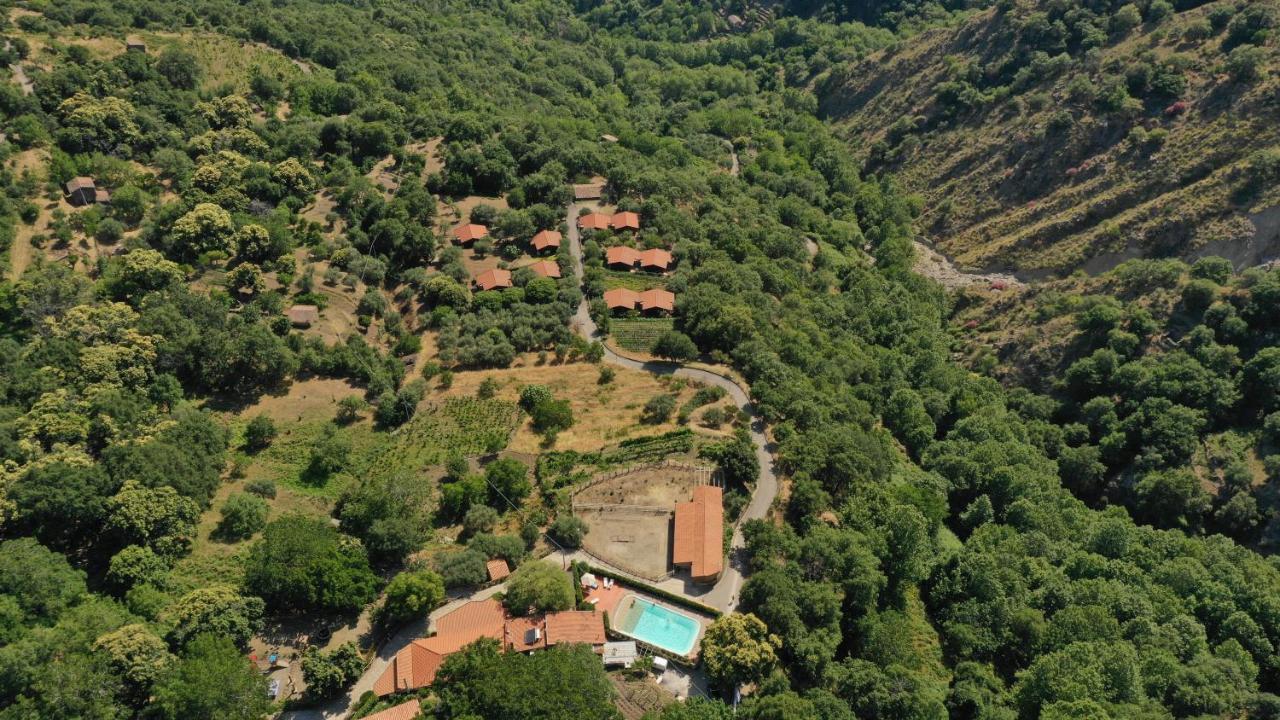 Agriturismo San Cataldo Motta Camastra Luaran gambar