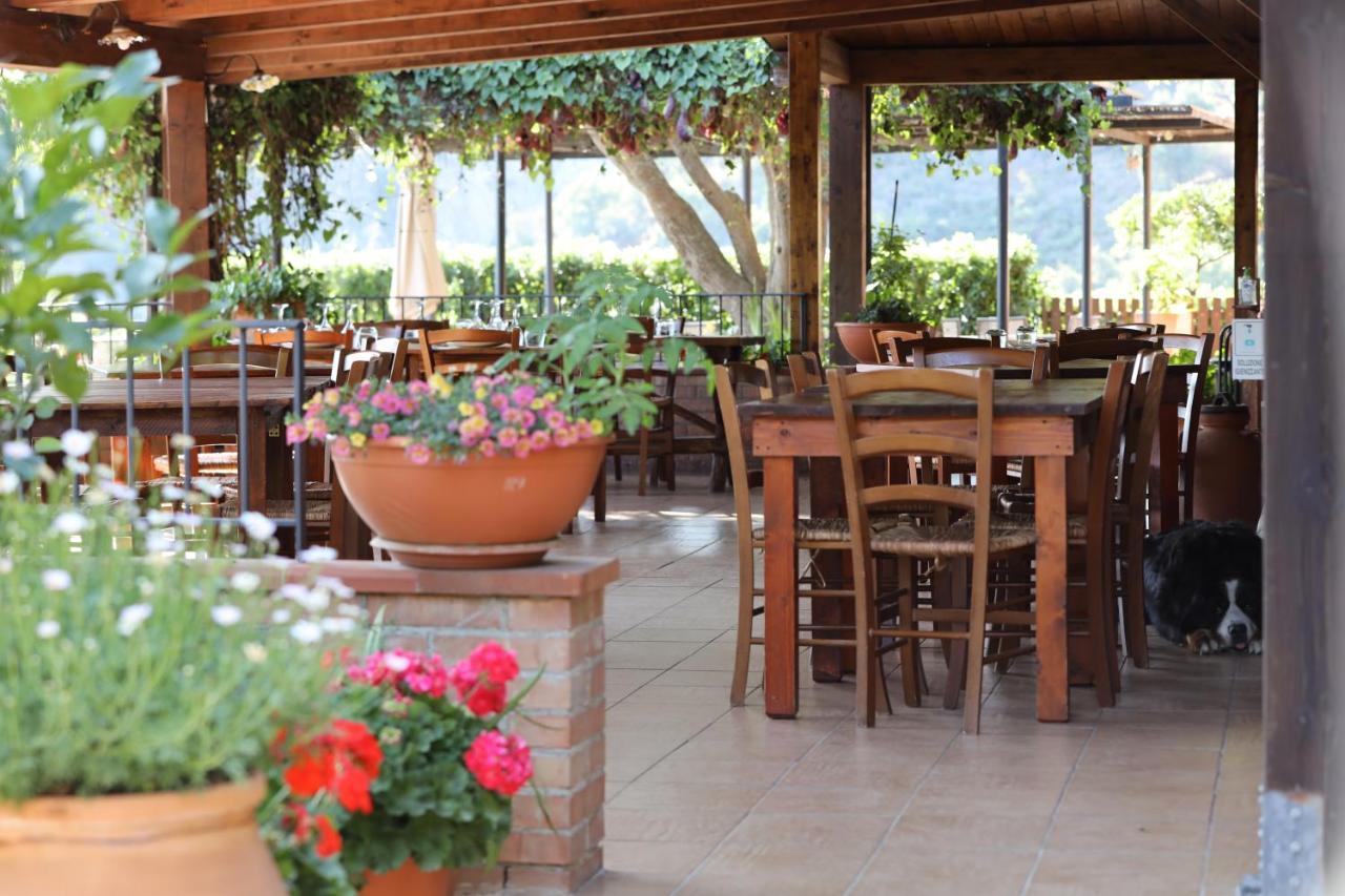 Agriturismo San Cataldo Motta Camastra Luaran gambar