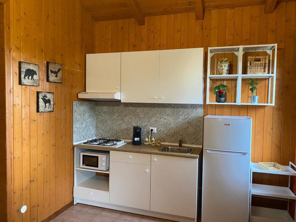 Agriturismo San Cataldo Motta Camastra Luaran gambar