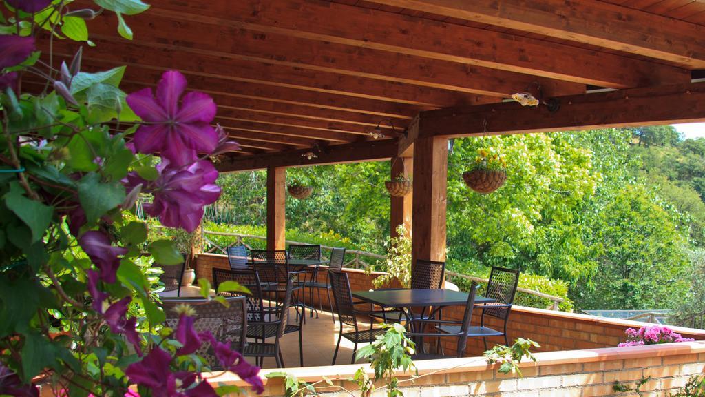 Agriturismo San Cataldo Motta Camastra Luaran gambar